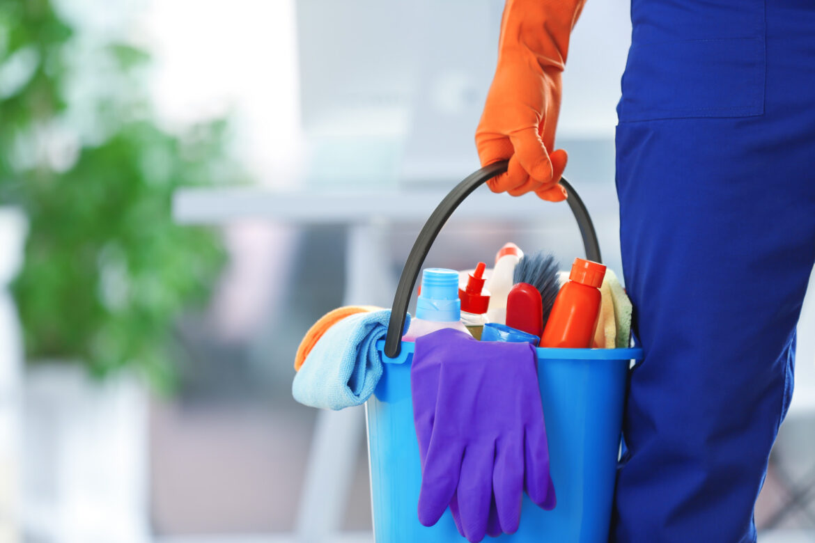 Cleaning Performance Improves With pH-Tailored Alkaline or Acidic Surface Products