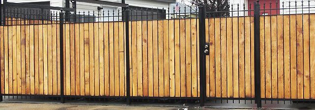 Choosing the right fencing material for long-lasting outdoor protection